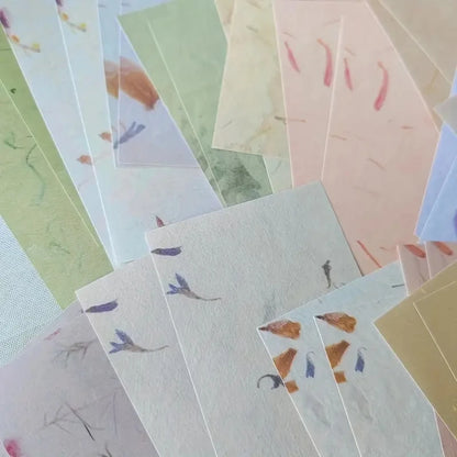 Vintage Scrapbooking Paper Set - 60 Retro Collage Cards DIY